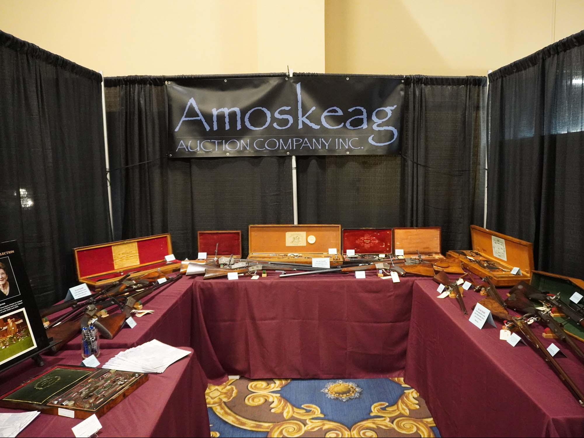 Antique Arms Show 2020 - Amoskeag Auctions Booth